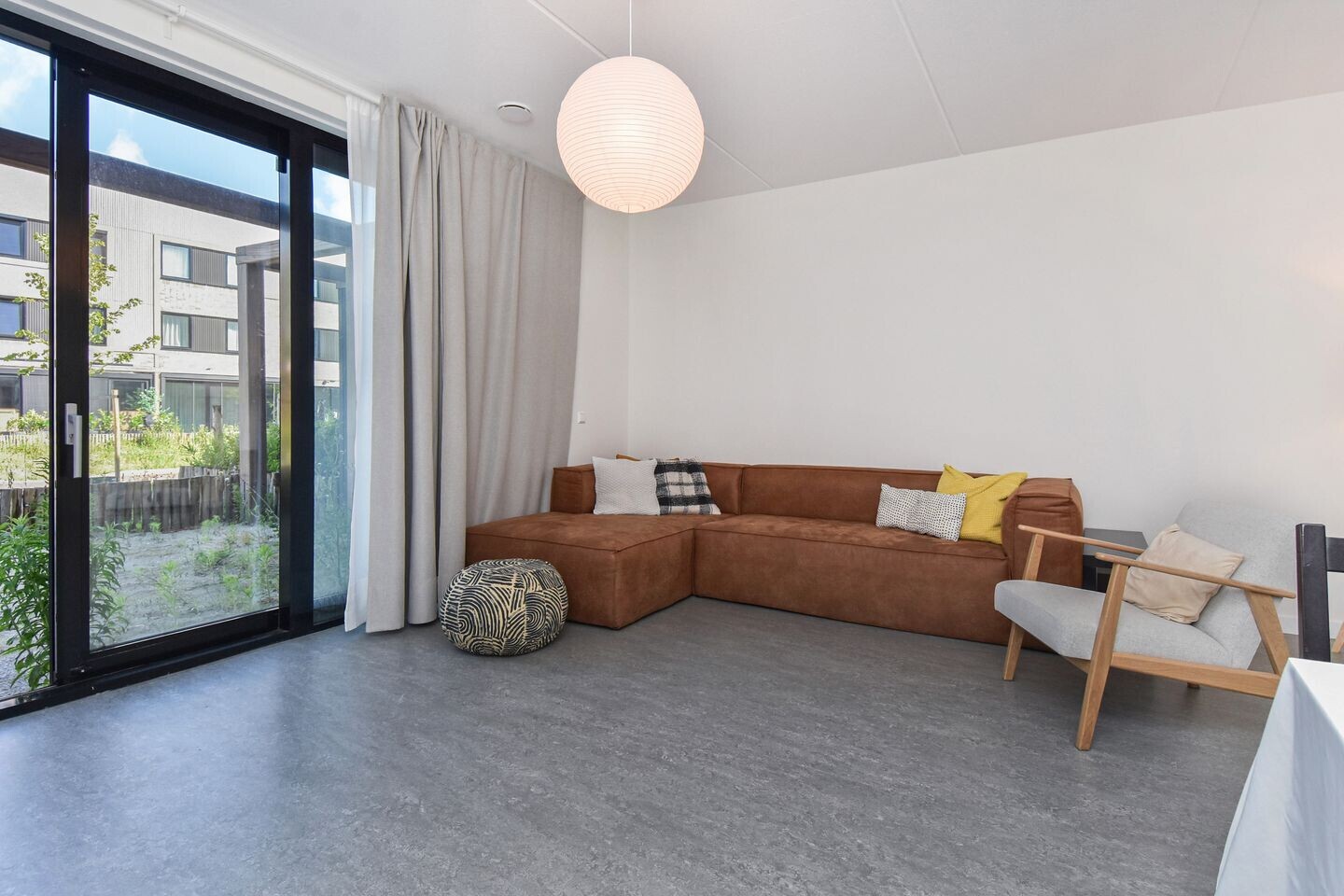 Tussenwoning te koop: M. Vasalishof 8, 'S-Gravenhage