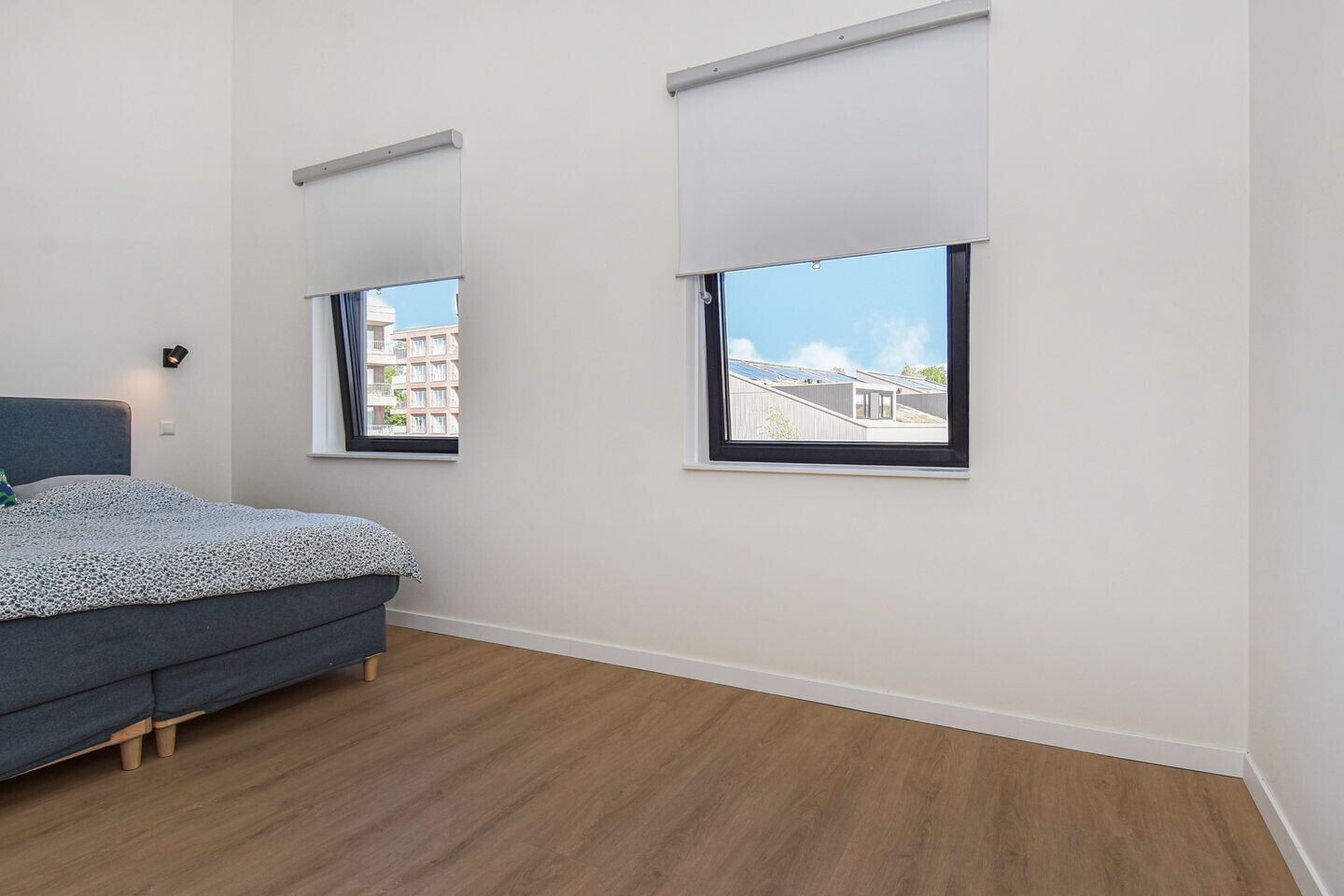 Tussenwoning te koop: M. Vasalishof 8, 'S-Gravenhage