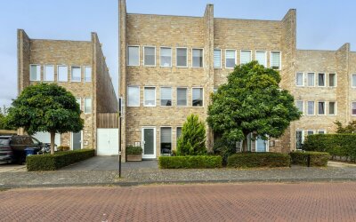 Huis te koop Menno ter Braakstraat 4