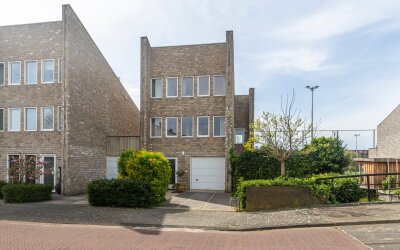 Menno ter Braakstraat 76
