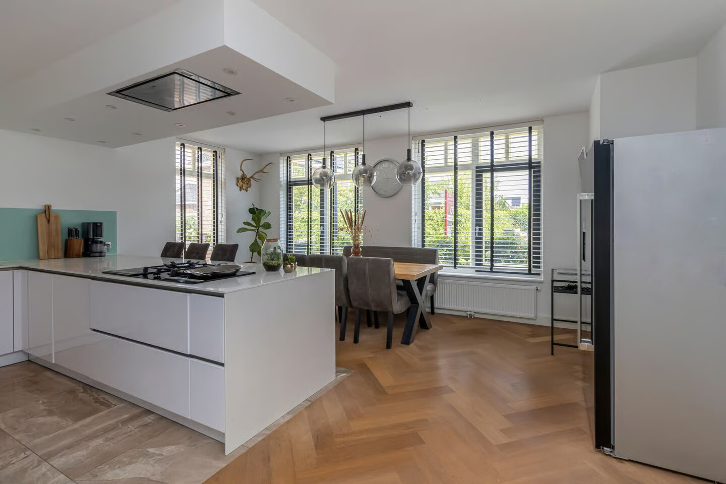 Tussenwoning te koop: Paul van Ostaijenstraat 15, 'S-Gravenhage