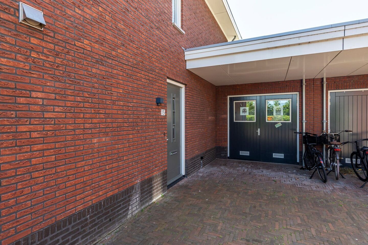 Tussenwoning te koop: Paul van Ostaijenstraat 15, 'S-Gravenhage