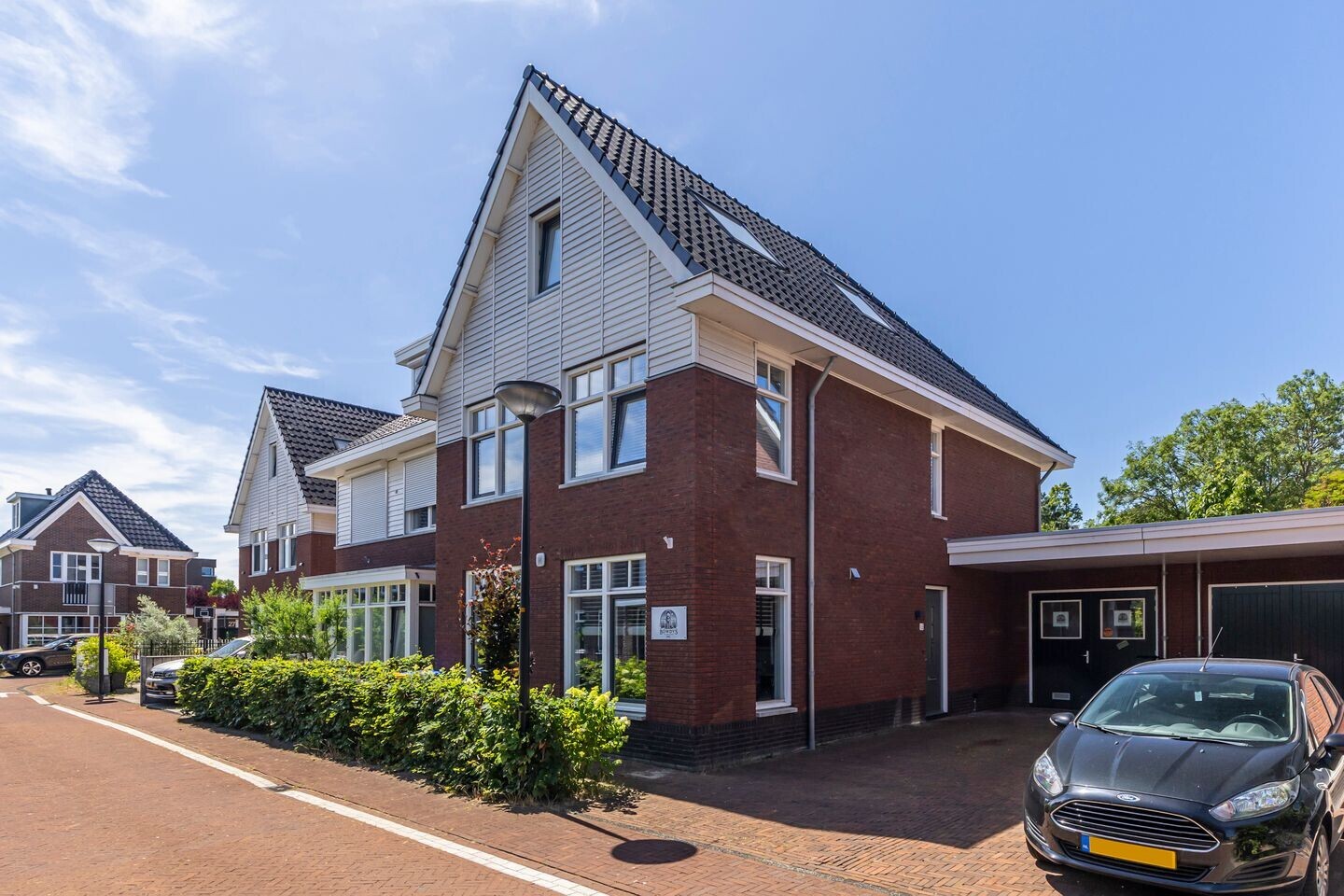 Tussenwoning te koop: Paul van Ostaijenstraat 15, 'S-Gravenhage