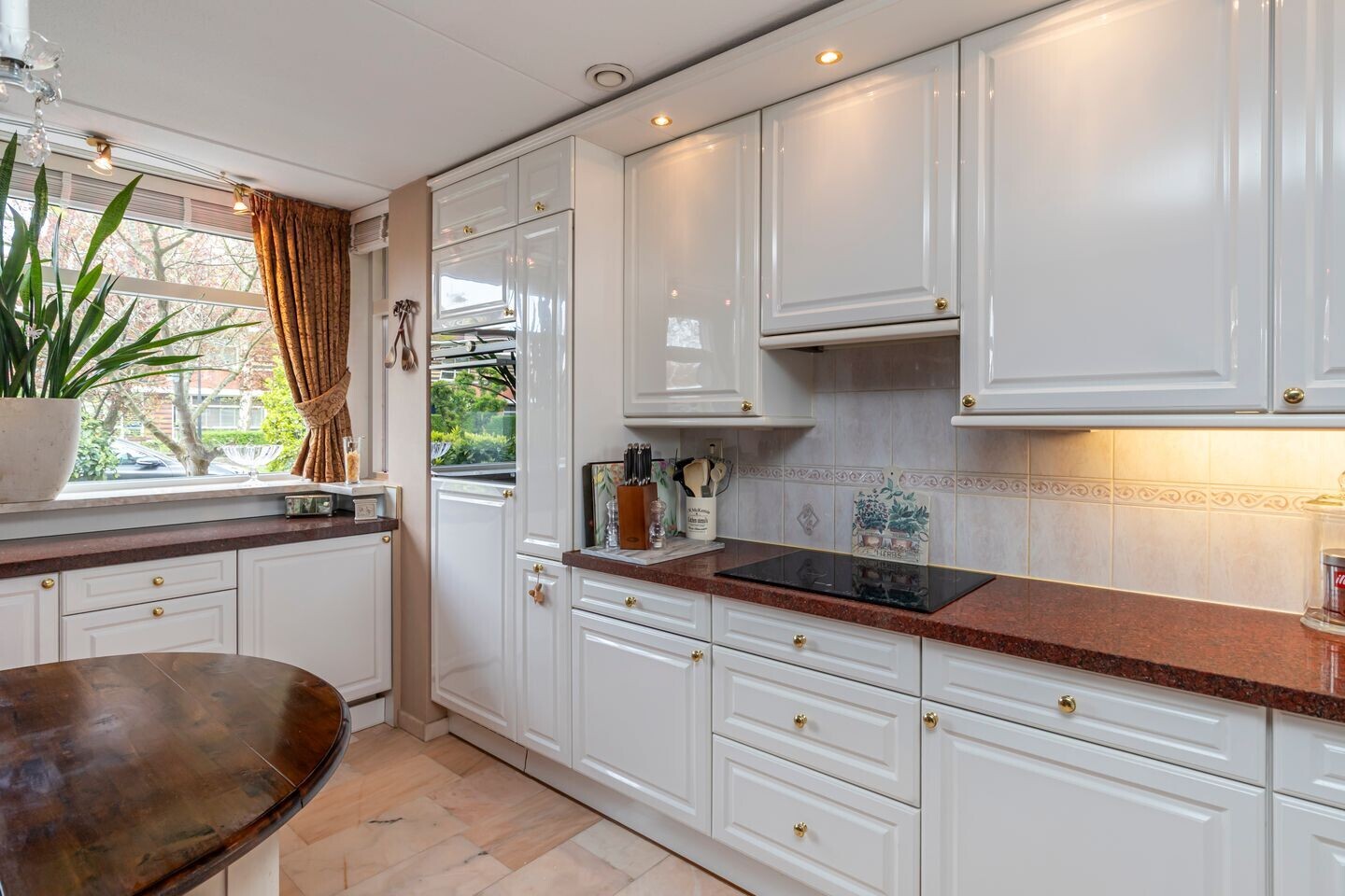 Tussenwoning te koop: Treslonglaan 122, 'S-Gravenhage