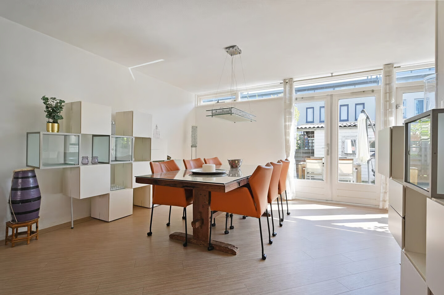 Tussenwoning te koop: Ter Nieuwburgstraat 18, 'S-Gravenhage
