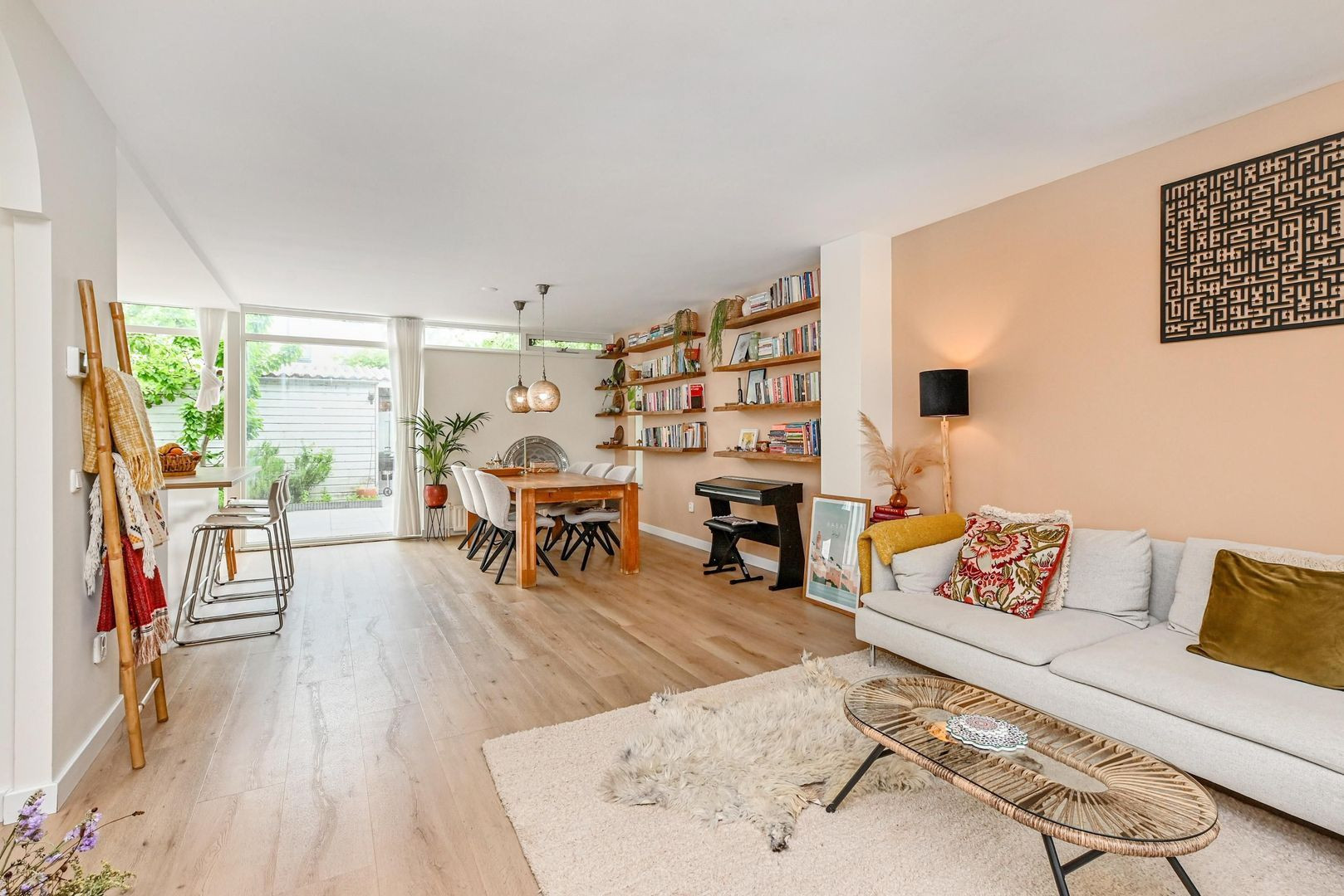 Hoekwoning te koop: Elsenburgstraat 32, 'S-Gravenhage