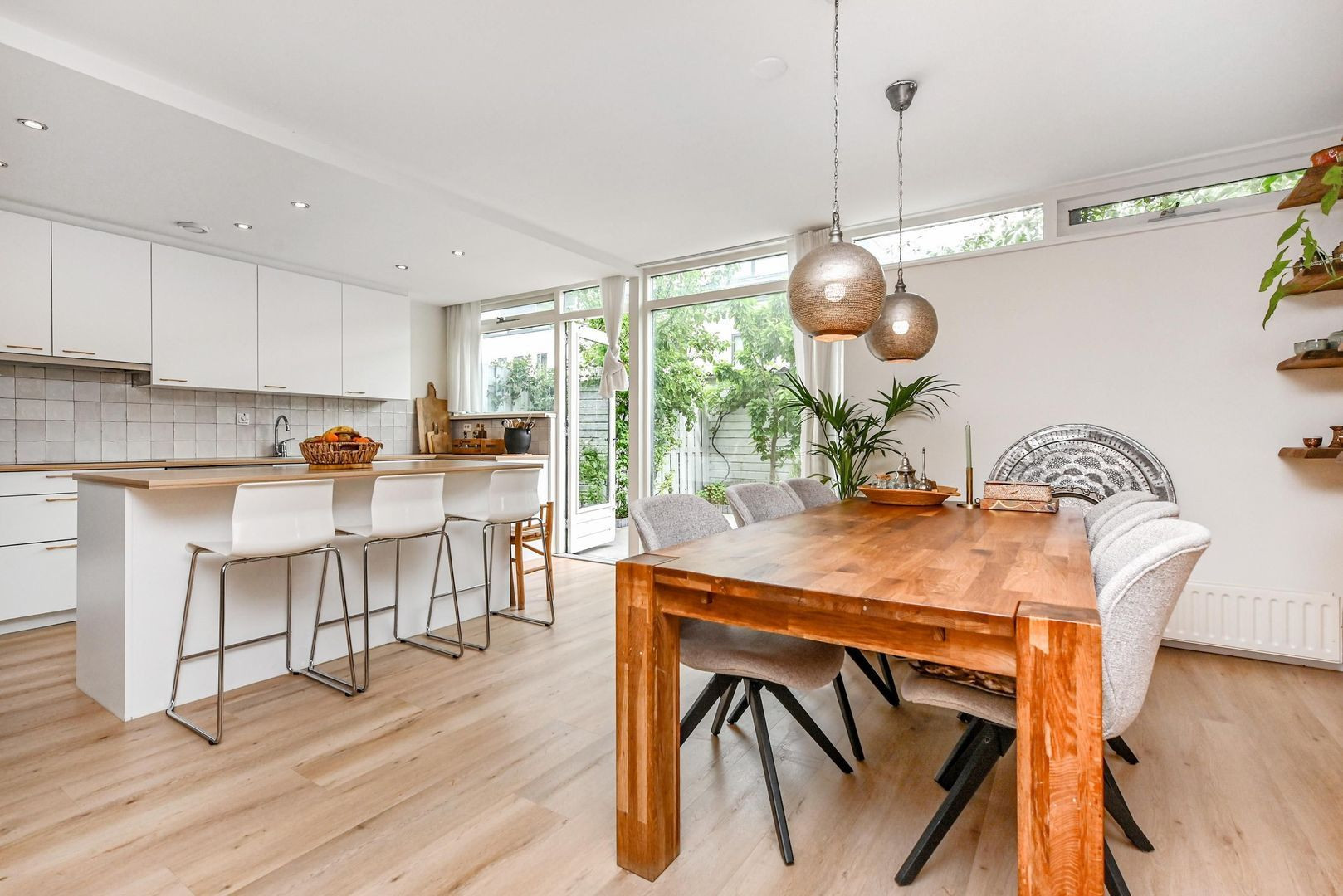 Hoekwoning te koop: Elsenburgstraat 32, 'S-Gravenhage
