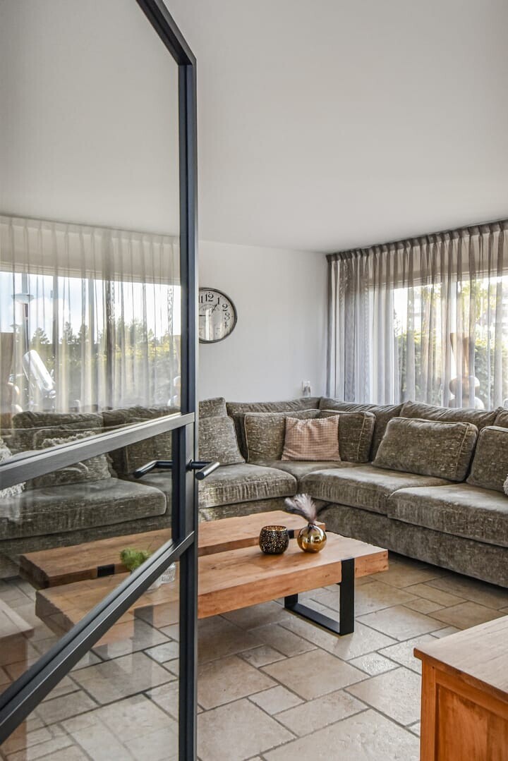 Tussenwoning te koop: Waterlandsingel 99, 'S-Gravenhage
