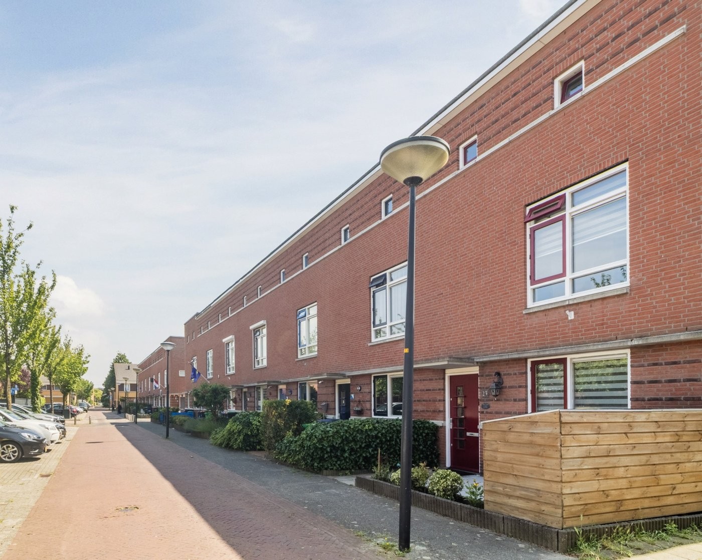 Hoekwoning te koop: Warschaustraat 23, 'S-Gravenhage