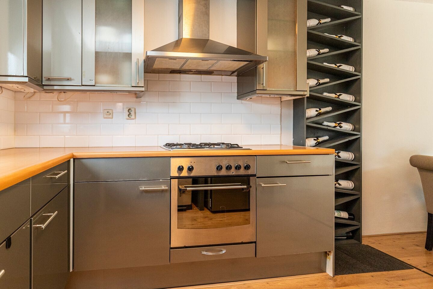 Tussenwoning te koop: Bob de Langestraat 8, 'S-Gravenhage