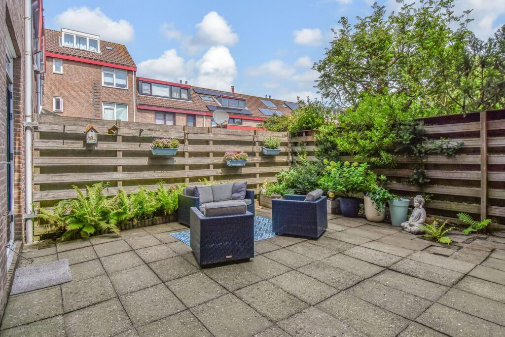 Appartement te koop: A. van der Tangstraat 22, 'S-Gravenhage