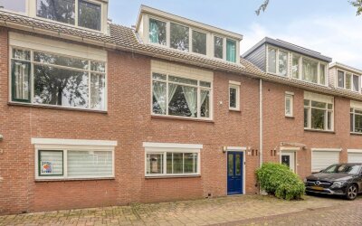B. Thoenplantsoen 47