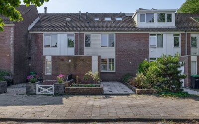 Dr. J. Presserstraat 125