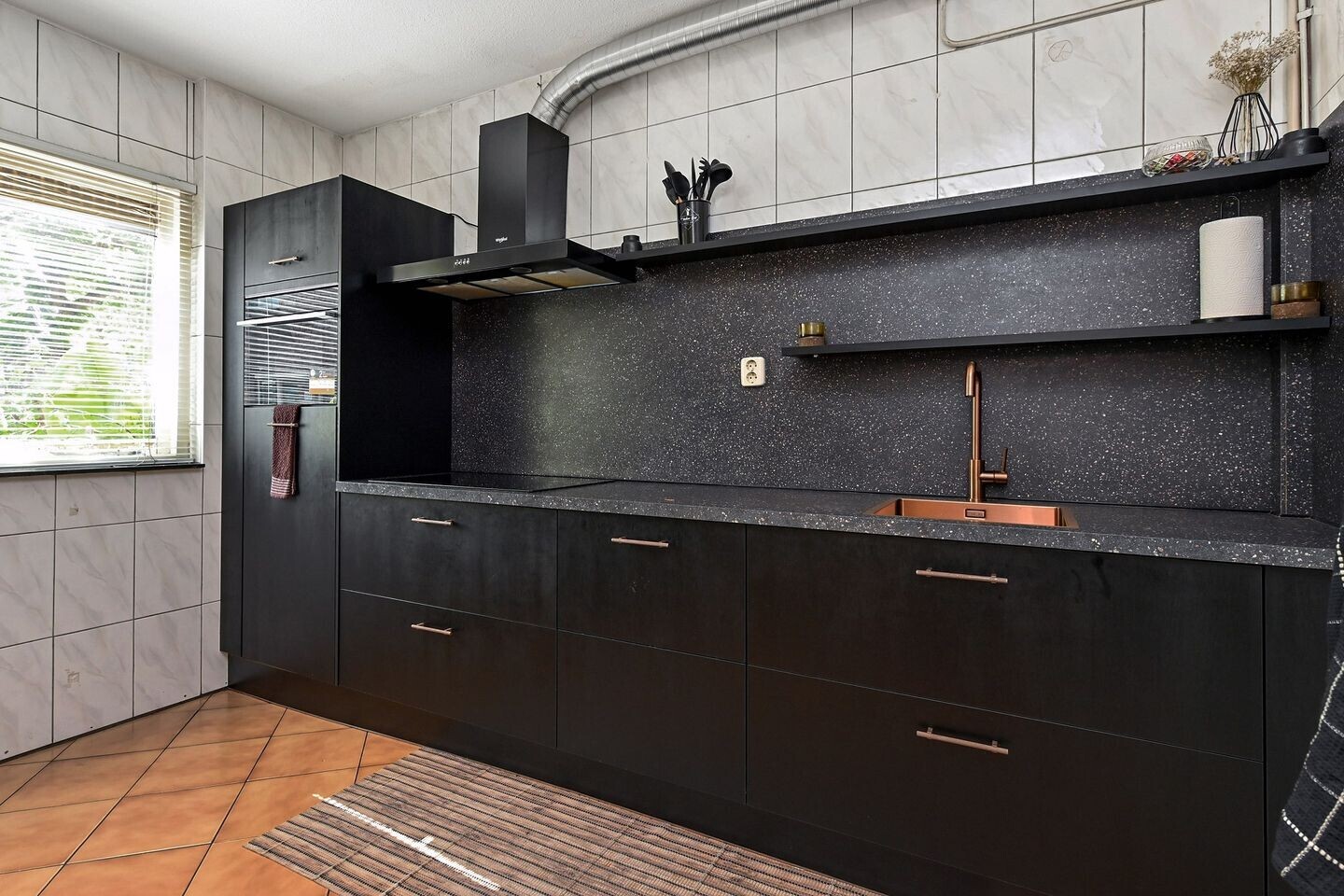 Hoekwoning te koop: Dr. J. Presserstraat 329, 'S-Gravenhage