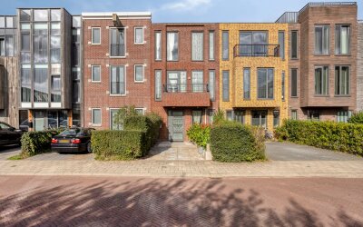 Arend Vijfvinkelplein 48