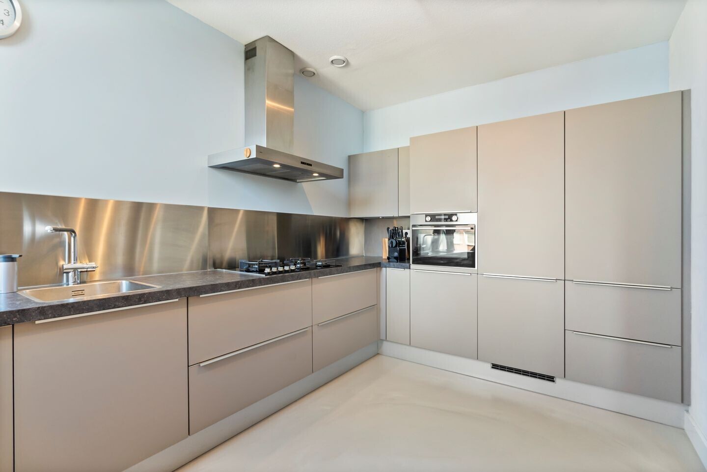 Appartement te koop: Hendrik van Noortstraat 11, 'S-Gravenhage
