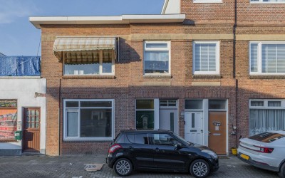 Burgemeester Waldeckstraat 1