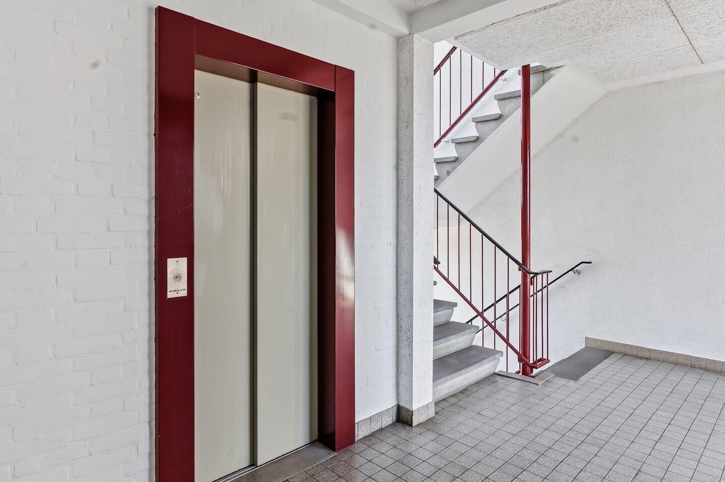 Appartement te koop: Arnold Spoelplein 66, 'S-Gravenhage