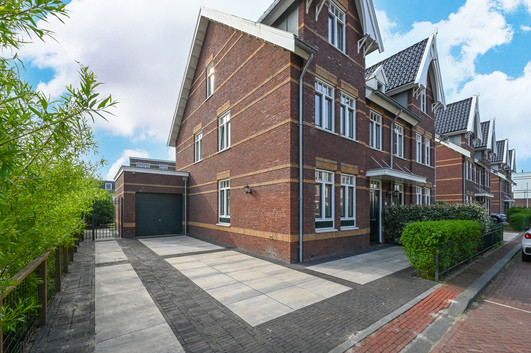 Hoekwoning te koop: Octavio Pazlaan 15, 'S-Gravenhage