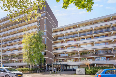 De Brink 852