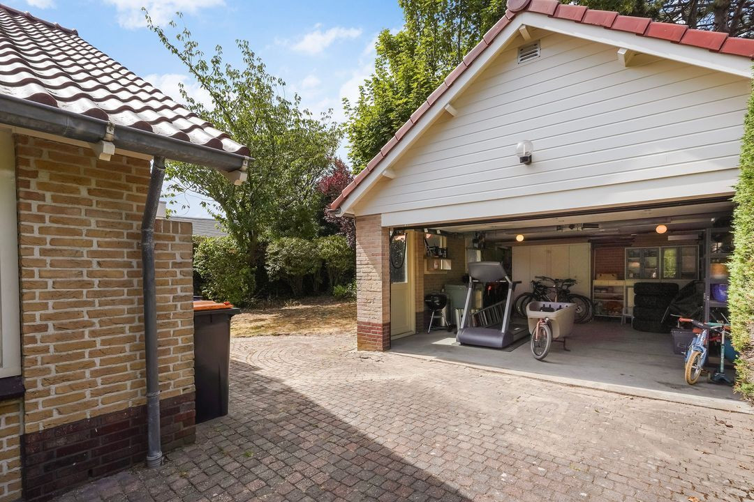 Woning te koop: Duinlaan 127, 'S-Gravenhage