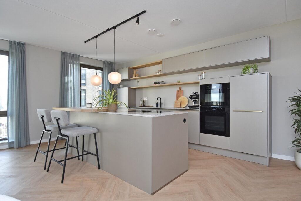 Appartement te koop: Deltapromenade 345, 'S-Gravenhage