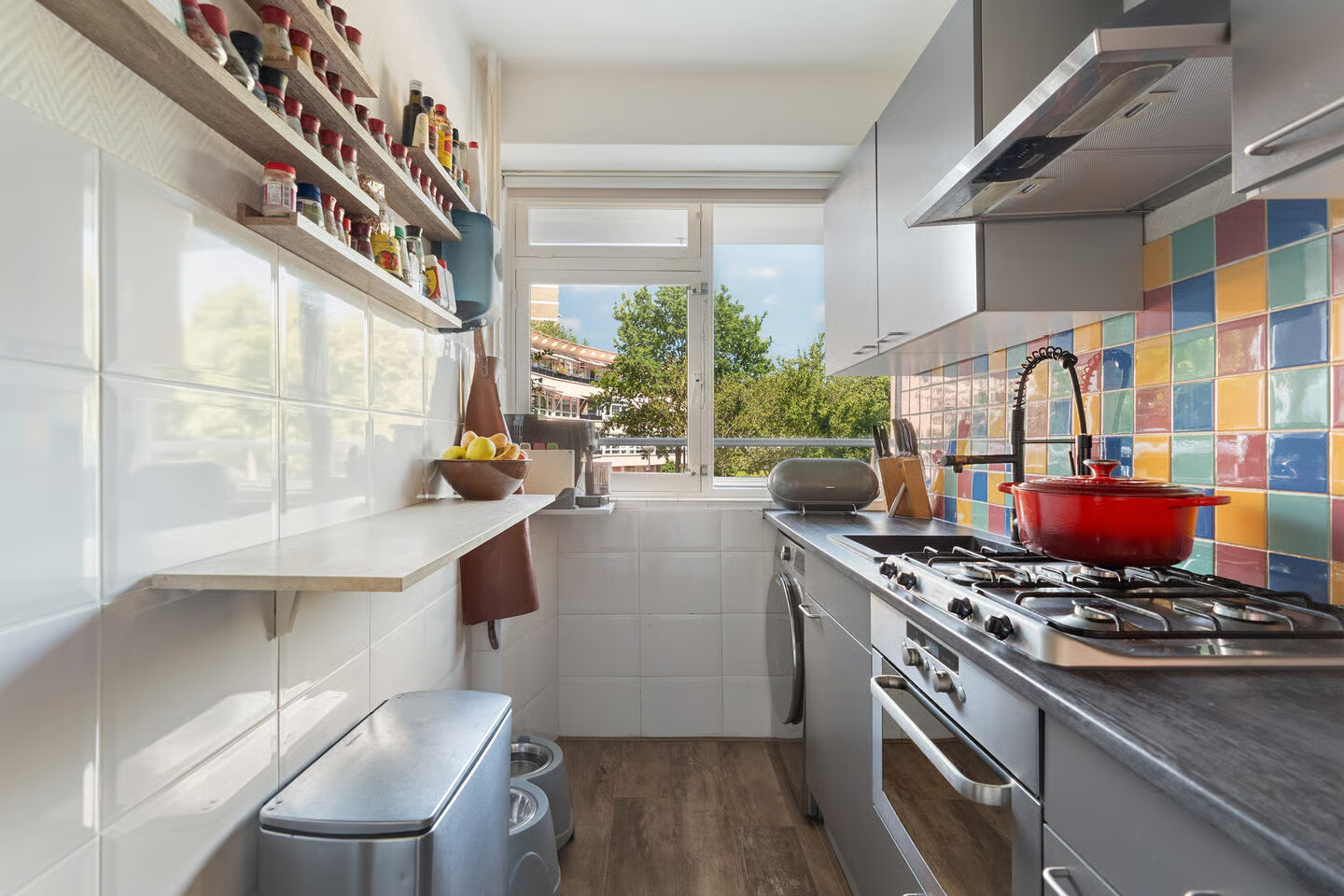 Appartement te koop: Teunisbloemplein 23, 'S-Gravenhage