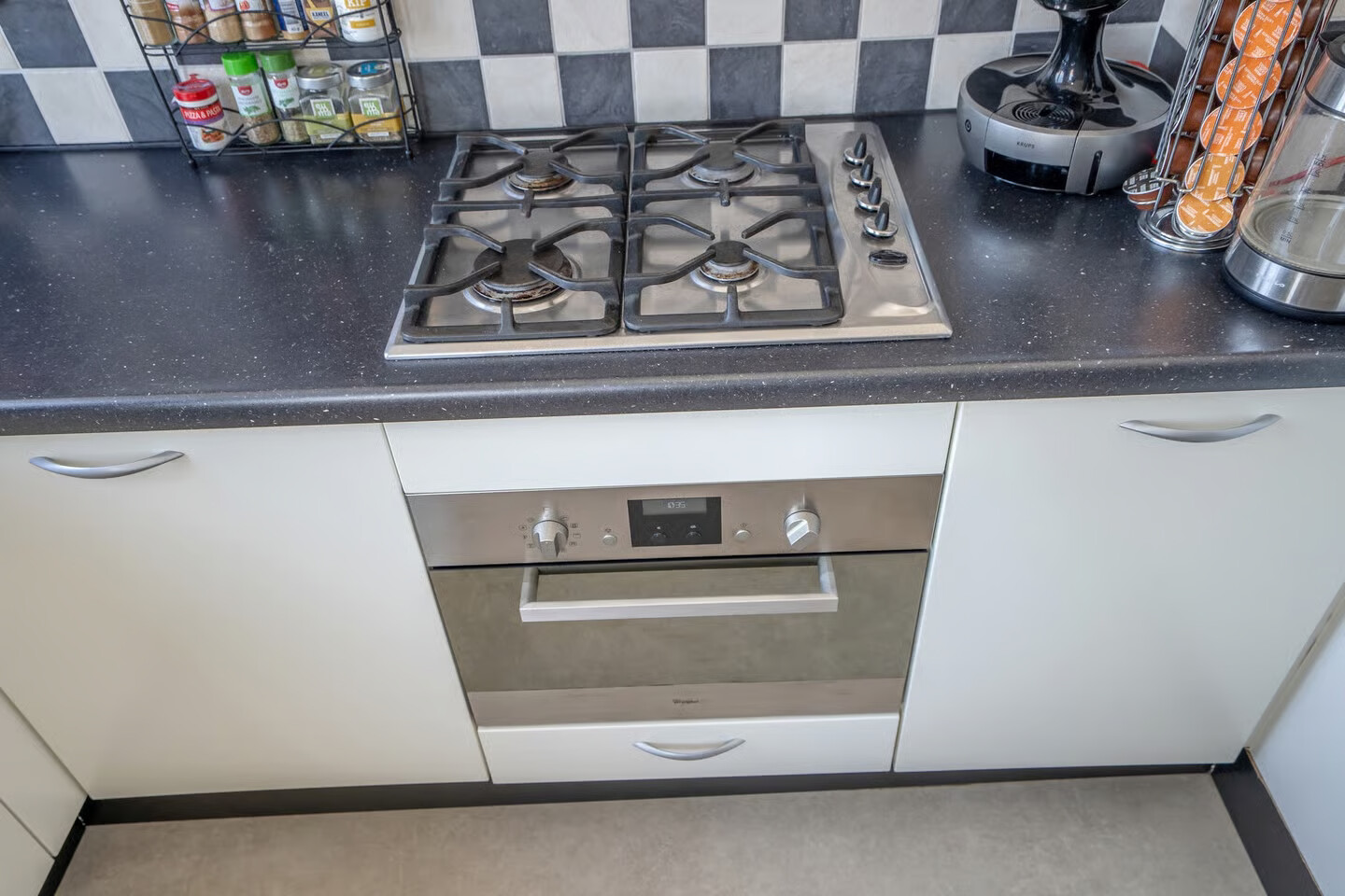 Appartement te koop: Laan van Meerdervoort 1367, 'S-Gravenhage