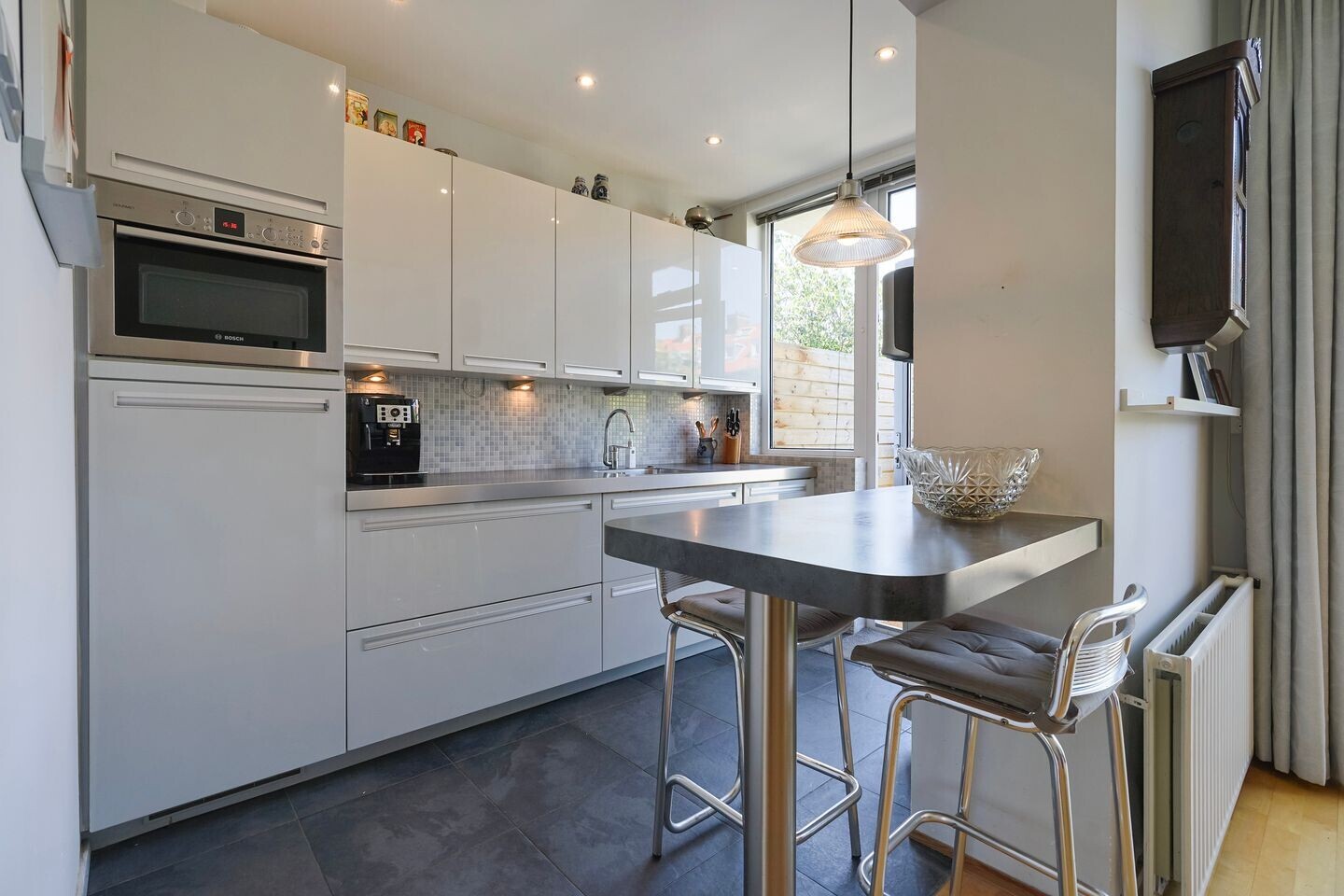 Tussenwoning te koop: Aronskelkweg 55, 'S-Gravenhage