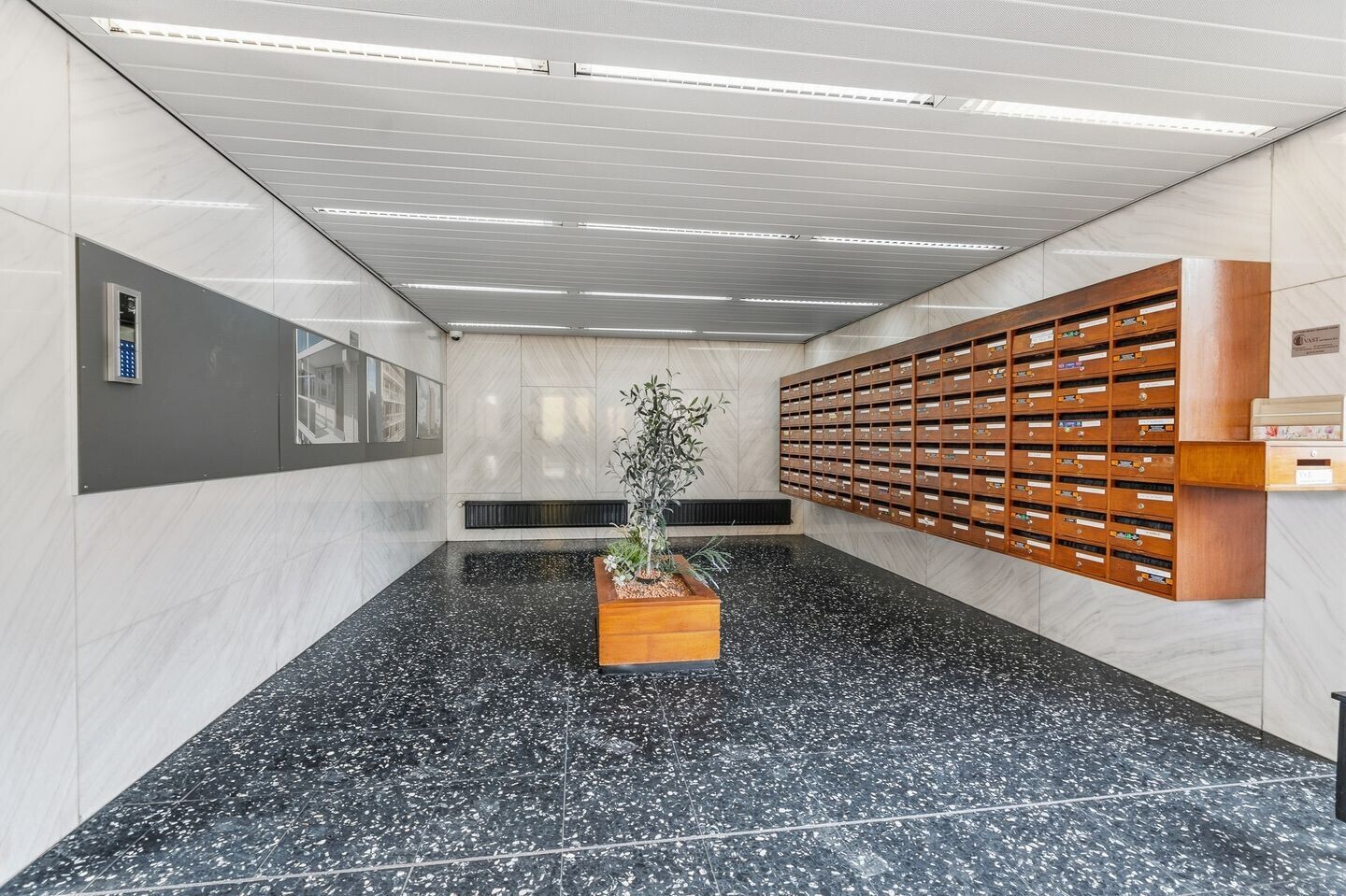 Appartement te koop: Mozartlaan 156, 'S-Gravenhage