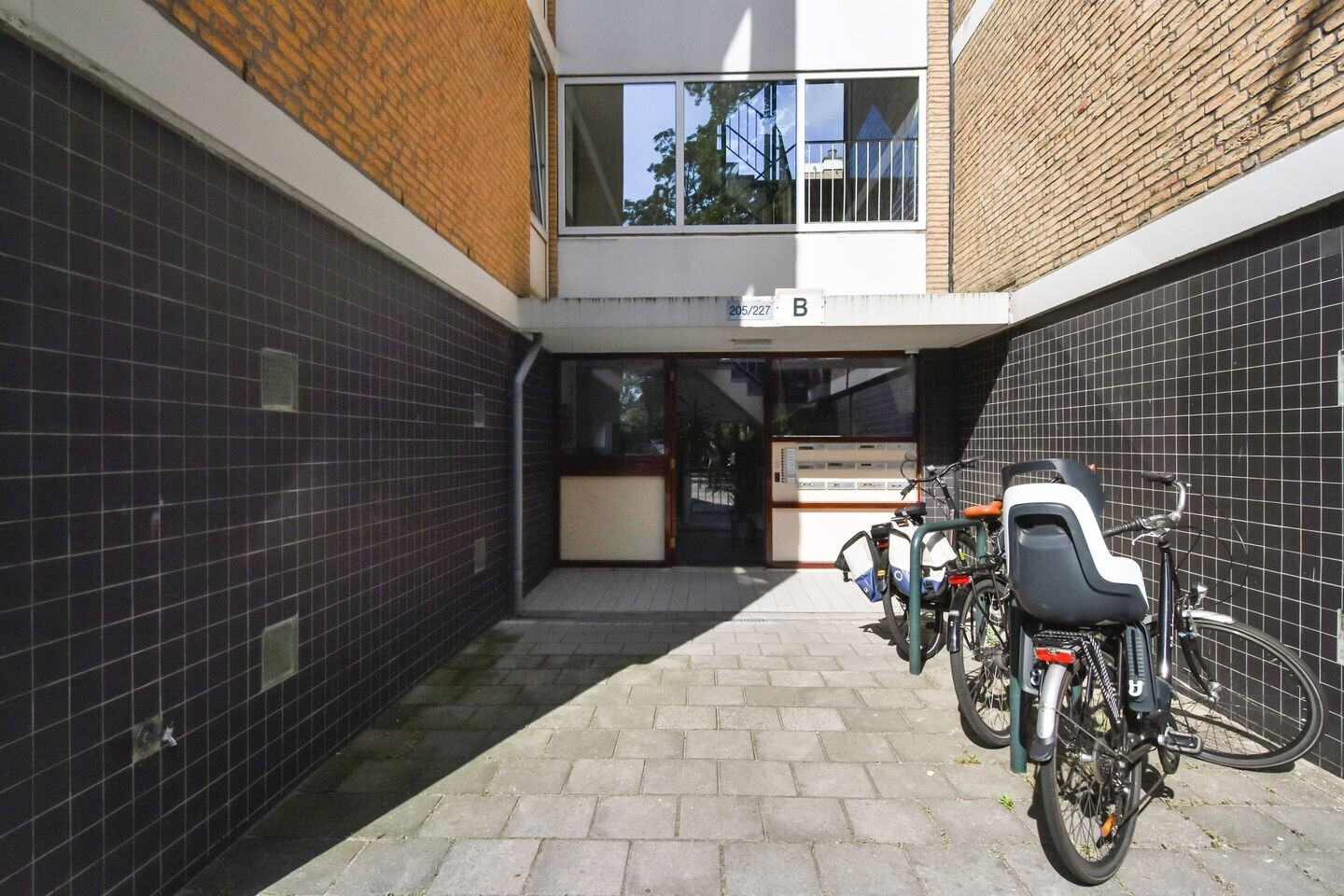 Appartement te koop: Rigolettostraat 215, 'S-Gravenhage