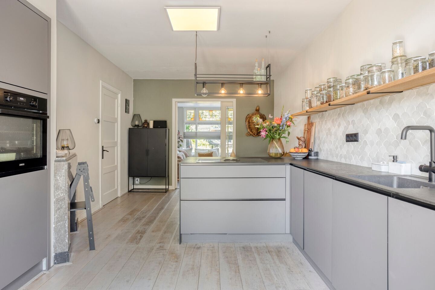 Appartement te koop: Notenplein 151, 'S-Gravenhage
