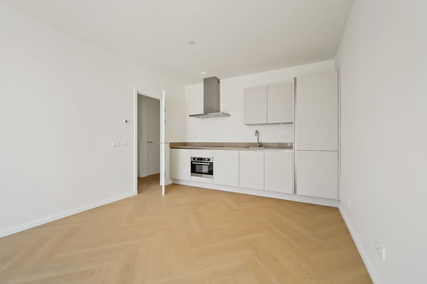 Studio te koop: Columbusstraat 271A, 'S-Gravenhage