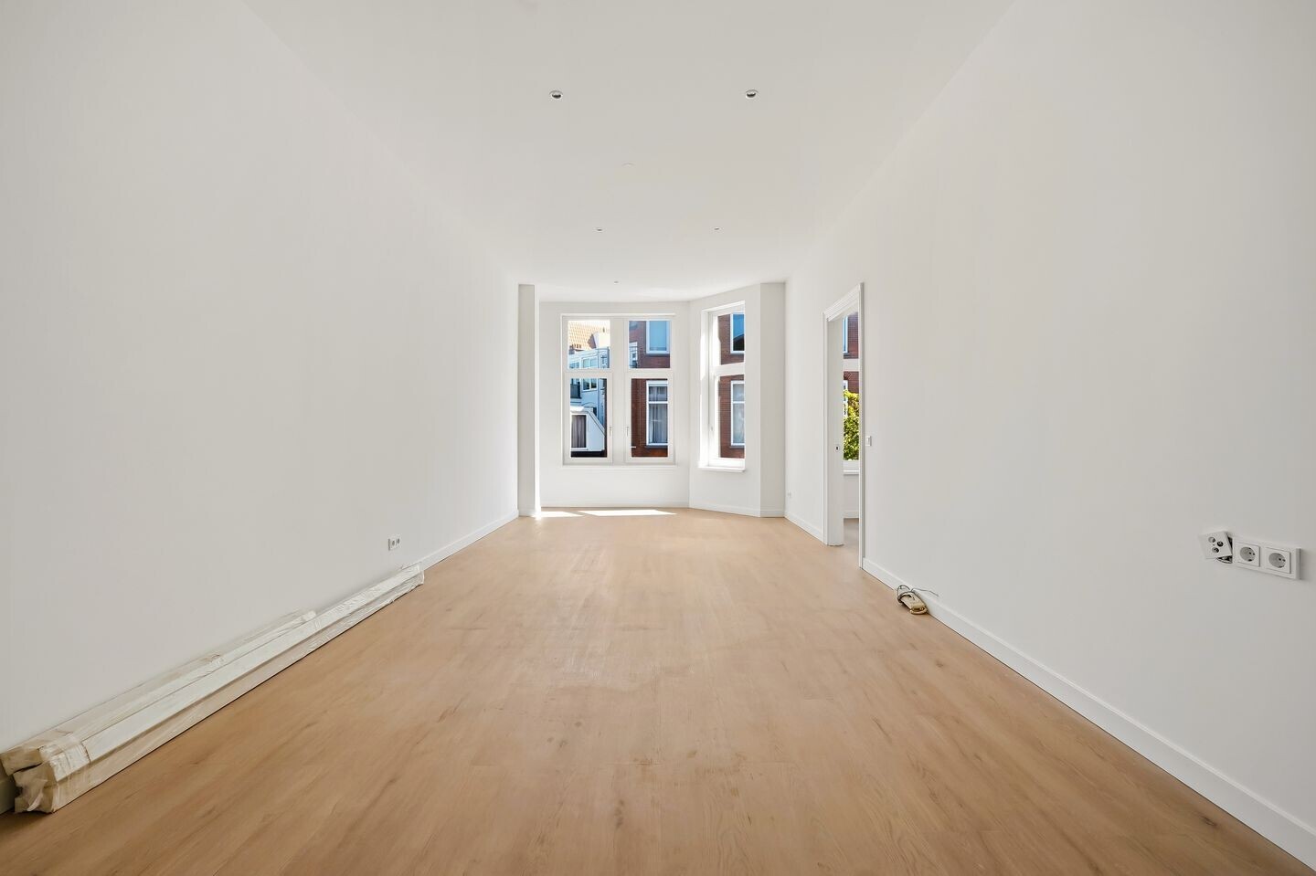 Studio te koop: Columbusstraat 271, 'S-Gravenhage