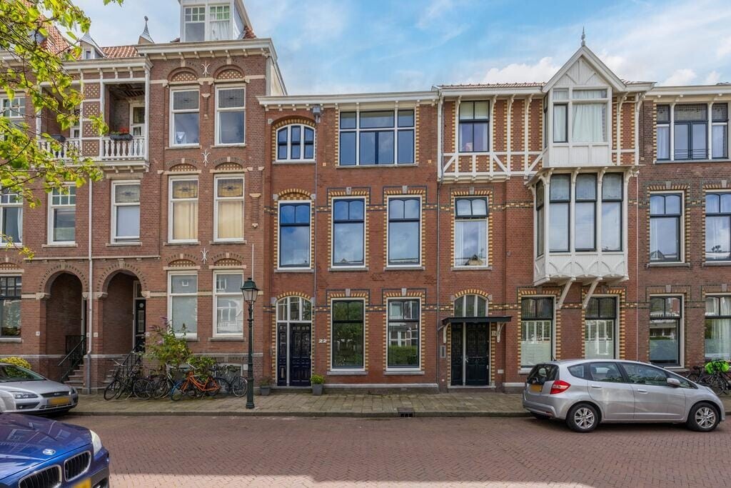 Tussenwoning te huur: Stephensonstraat 22, 'S-Gravenhage