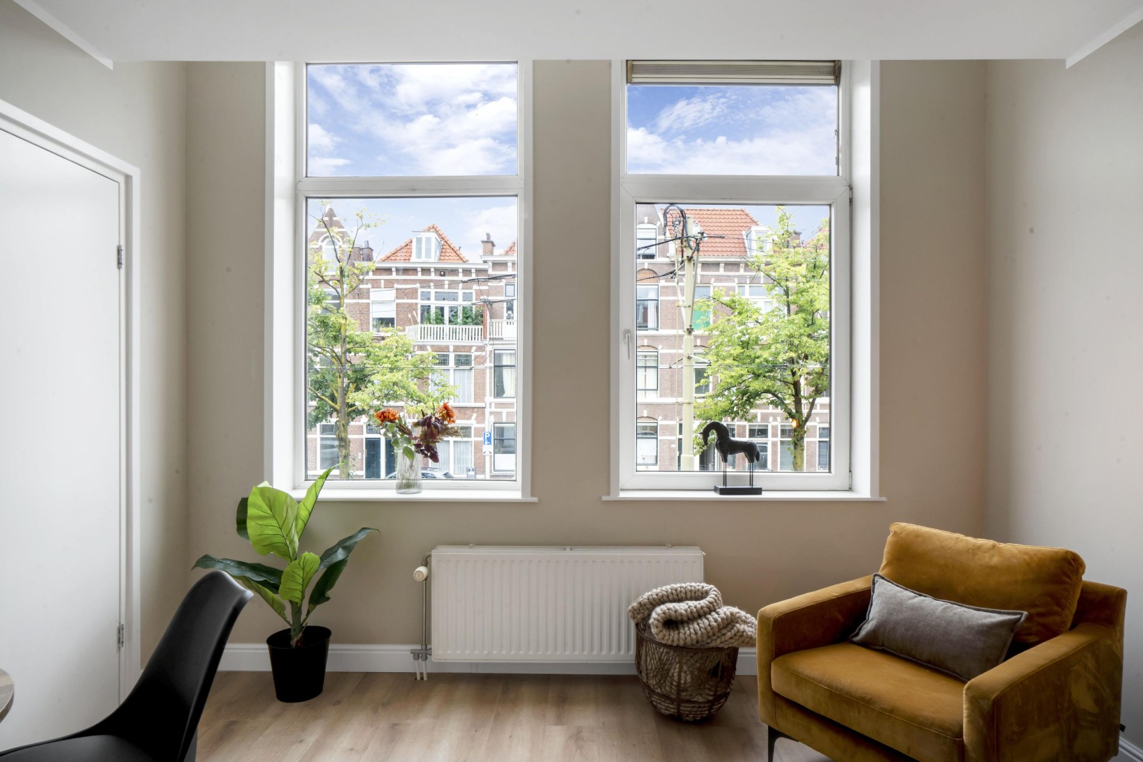Studio te koop: Regentesselaan 344, 'S-Gravenhage