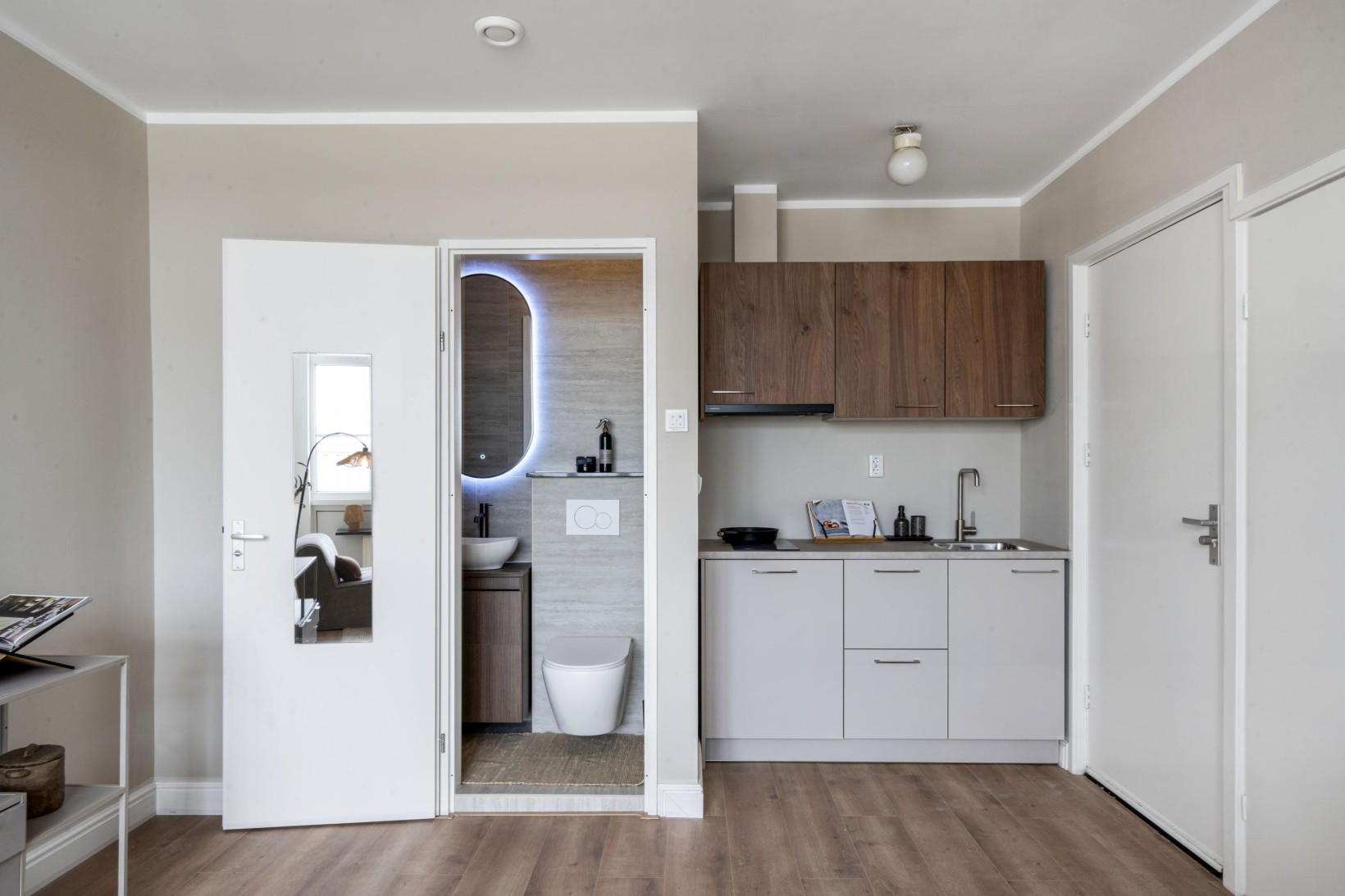 Studio te koop: Regentesselaan 354A, 'S-Gravenhage