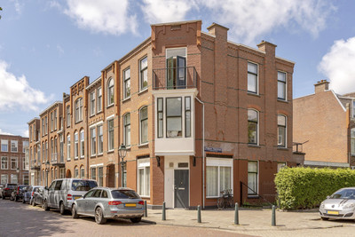 Newtonplein 21
