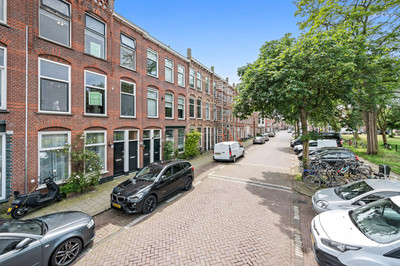 Newtonplein 71