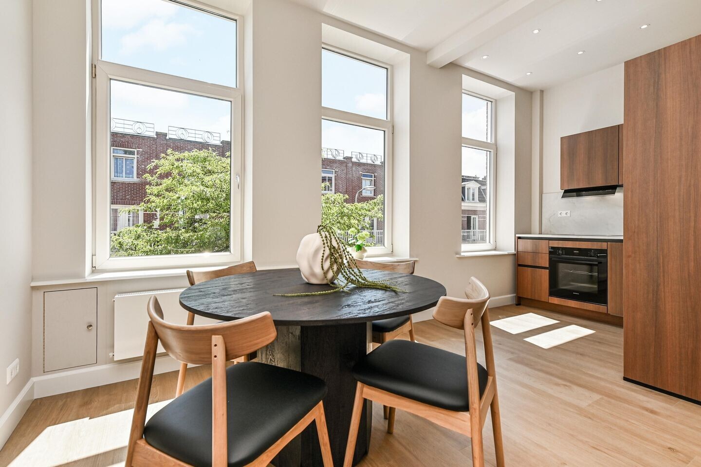 Appartement te koop: Vinkensteynstraat 83, 'S-Gravenhage