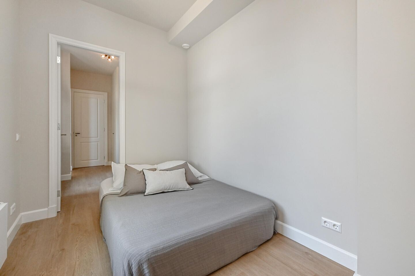 Appartement te koop: Vinkensteynstraat 83, 'S-Gravenhage