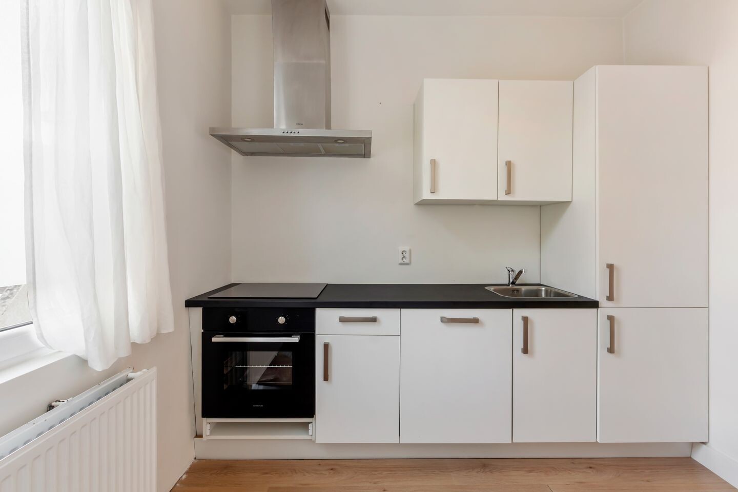 Appartement te koop: Jasmijnstraat 15, 'S-Gravenhage