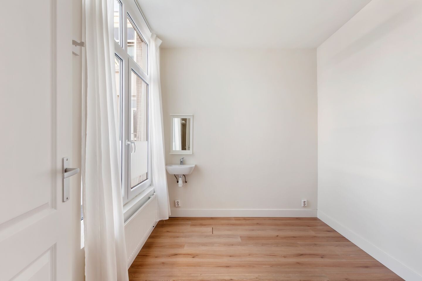 Appartement te koop: Jasmijnstraat 15, 'S-Gravenhage