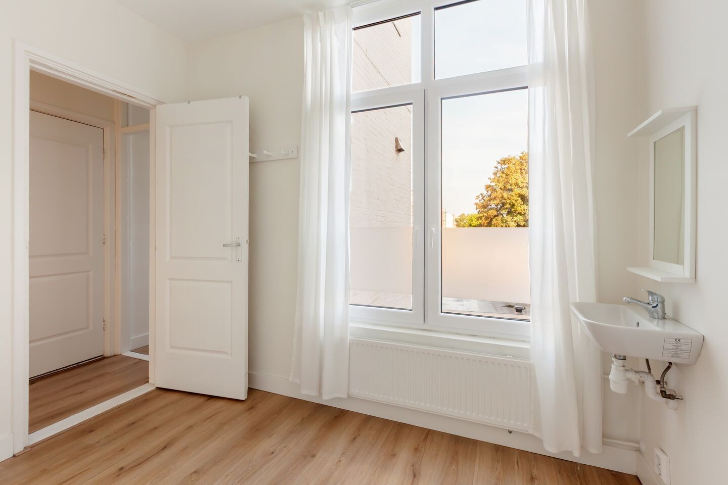 Appartement te koop: Jasmijnstraat 15, 'S-Gravenhage