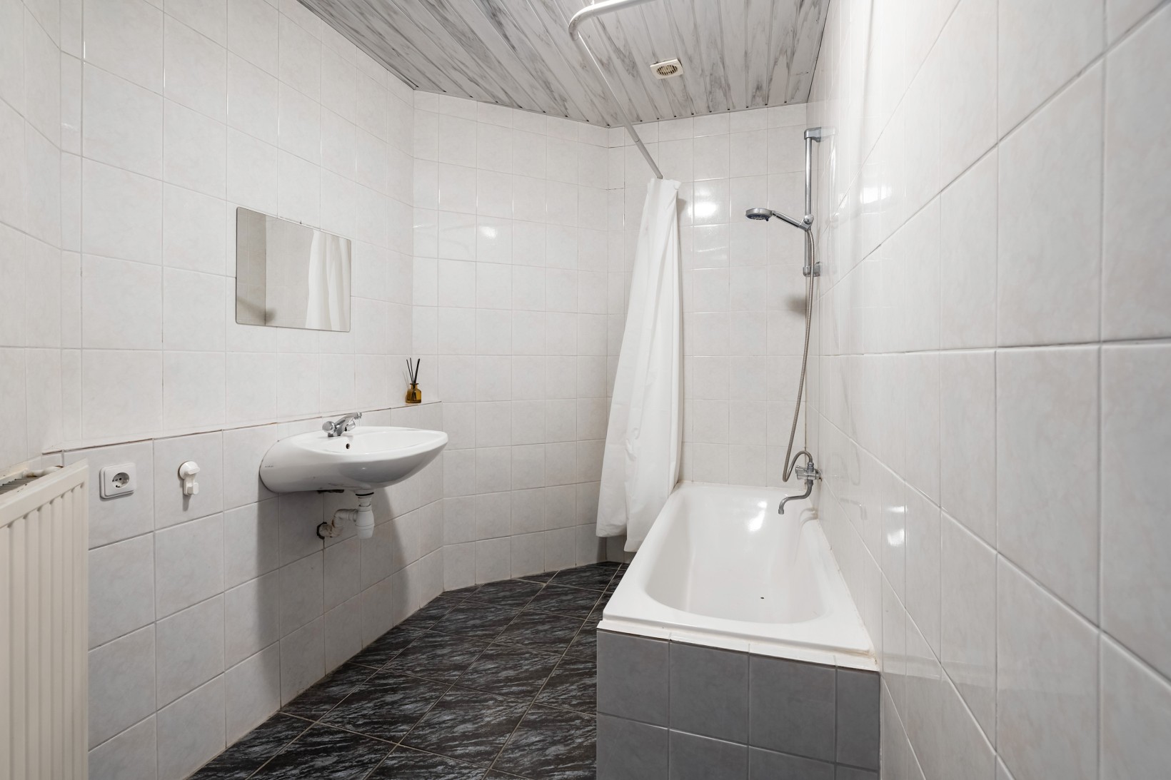 Appartement te koop: Jasmijnstraat 73, 'S-Gravenhage