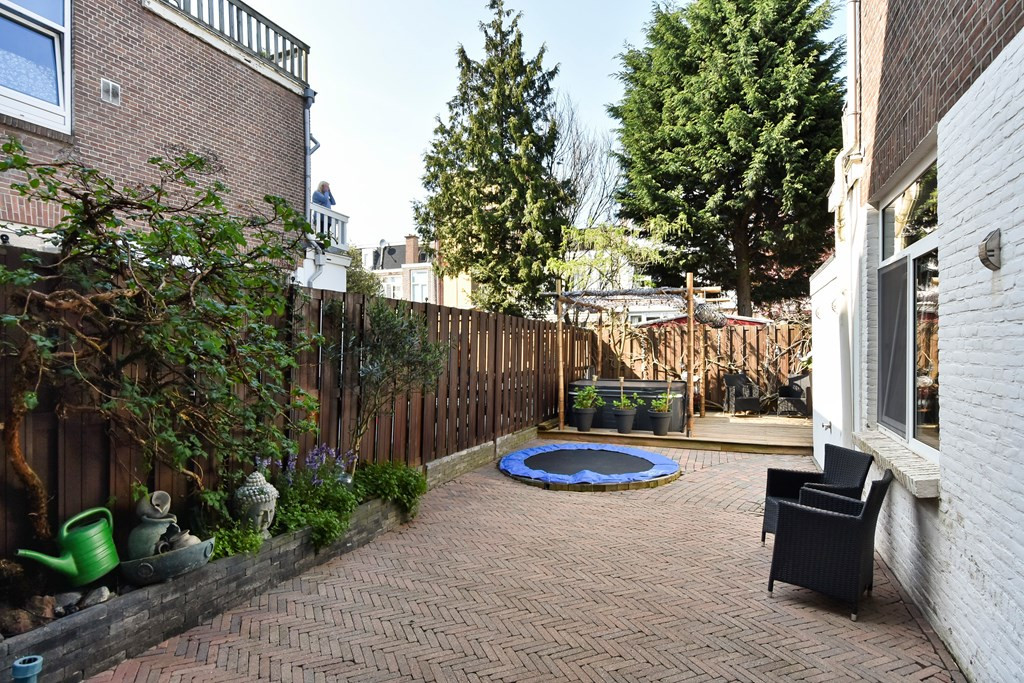 Appartement te koop: Ligusterstraat 11, 'S-Gravenhage