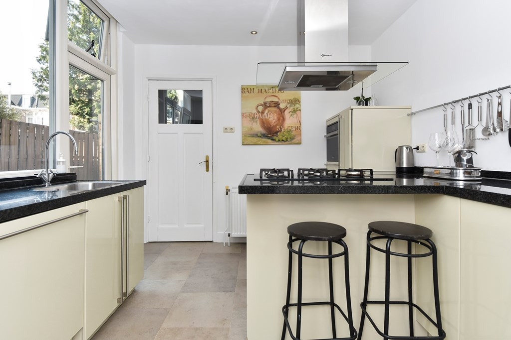 Appartement te koop: Ligusterstraat 11, 'S-Gravenhage