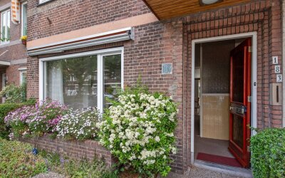 Laan van Eik en Duinen 183