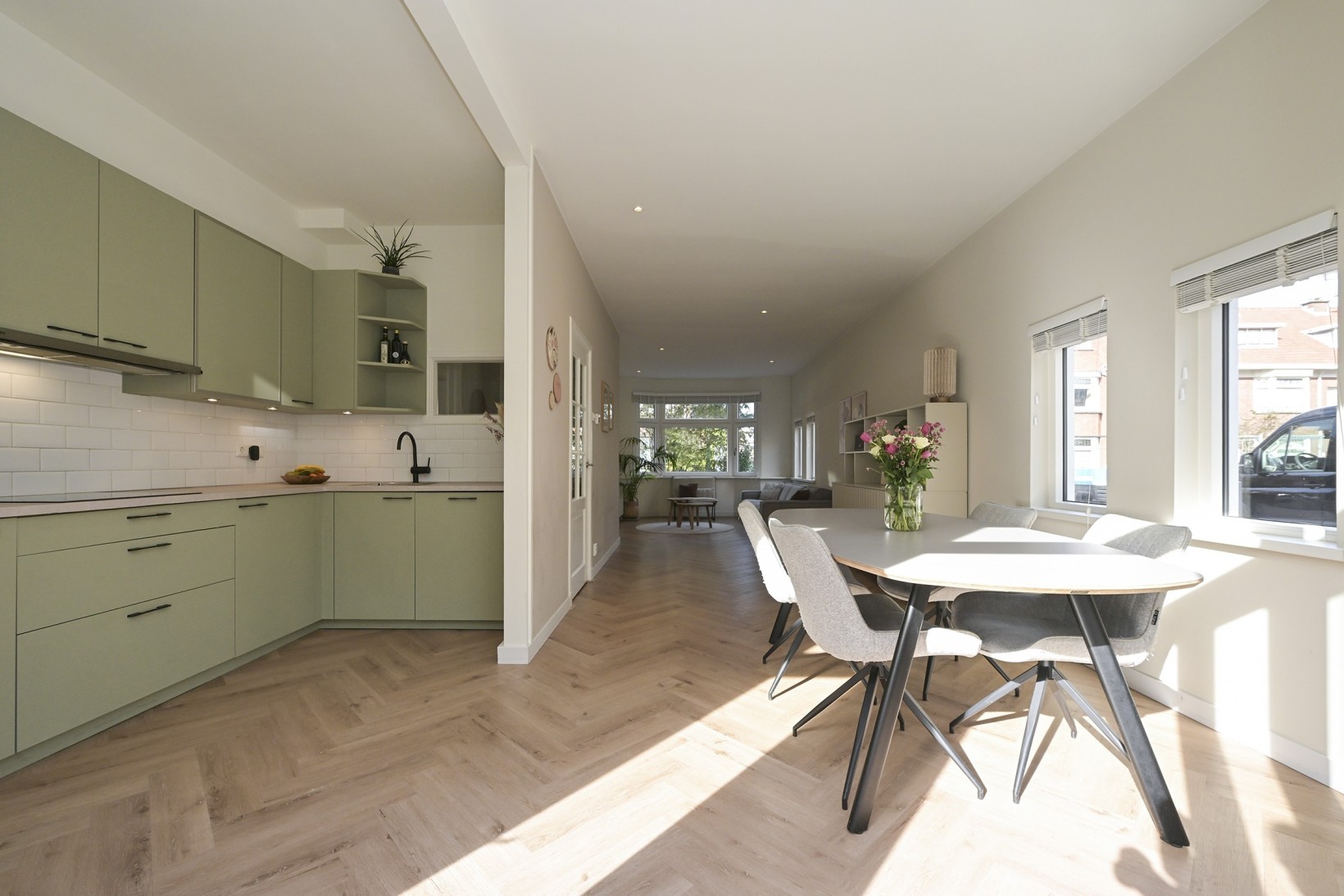 Hoekwoning te koop: Meloenstraat 70, 'S-Gravenhage