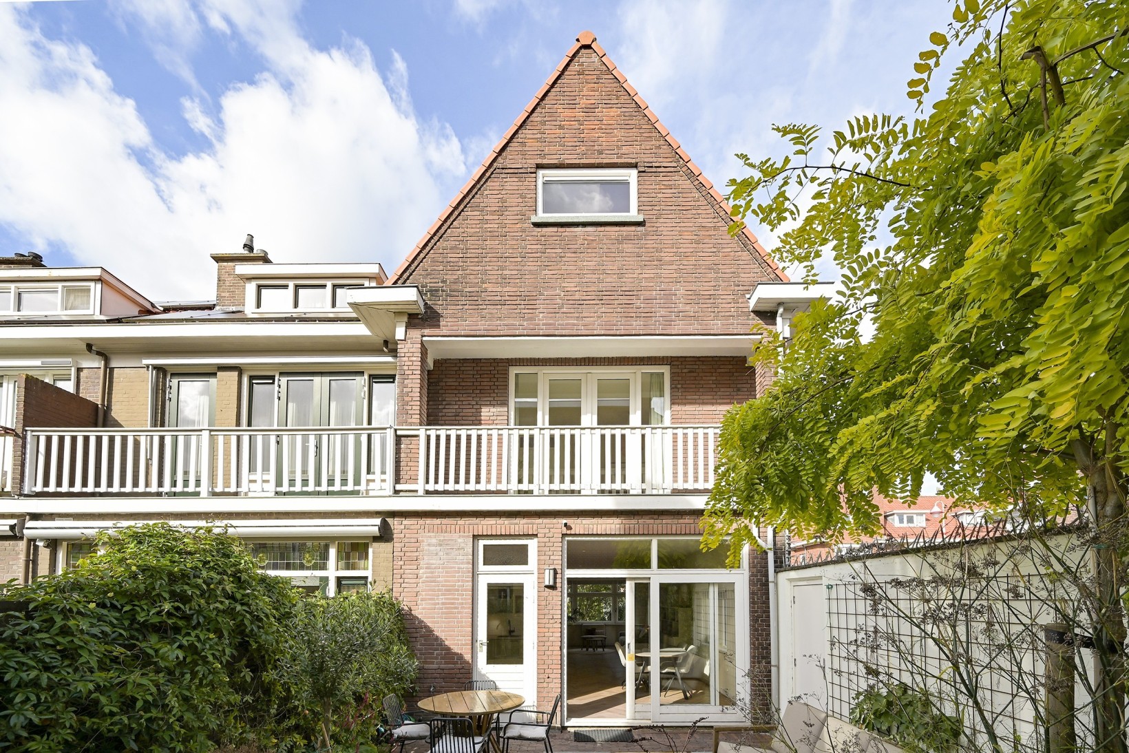 Hoekwoning te koop: Meloenstraat 70, 'S-Gravenhage